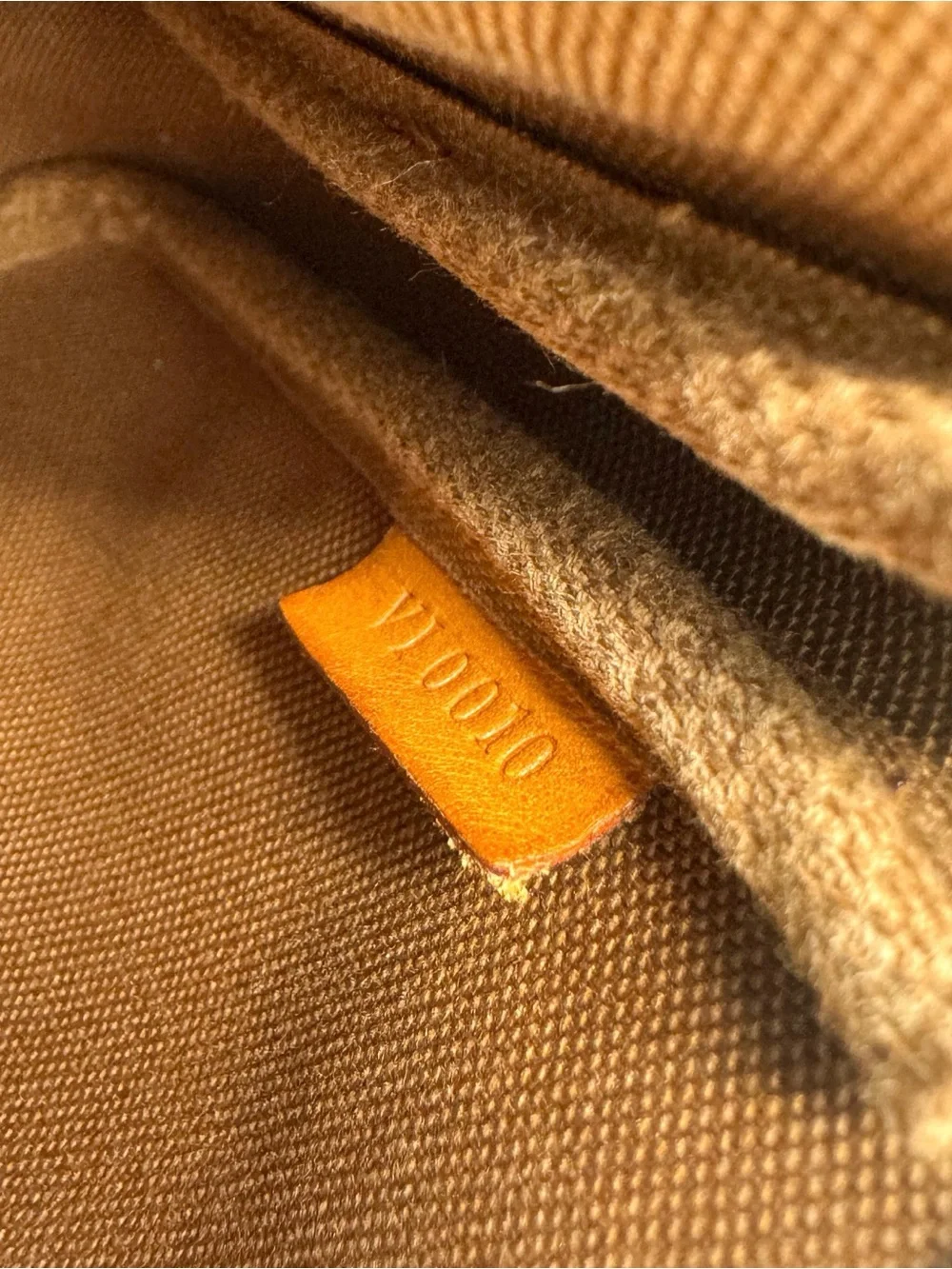 Louis Vuitton louis vuitton